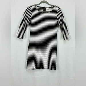 Old Navy Black White Striped 3/4 Sleeve T Shirt Dress Size Small Zip Closure